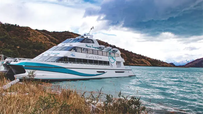 Catamarán de lujo María Turquesa